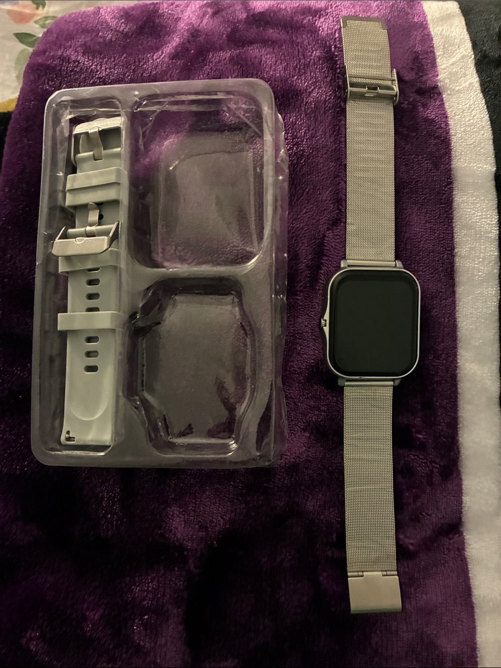 Silver Stainless Steel Smartwatch with Extra Silicone Band - Silver
